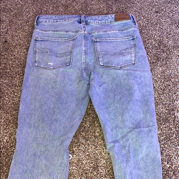 american eagle ripped jeans - Picture 2 of 4